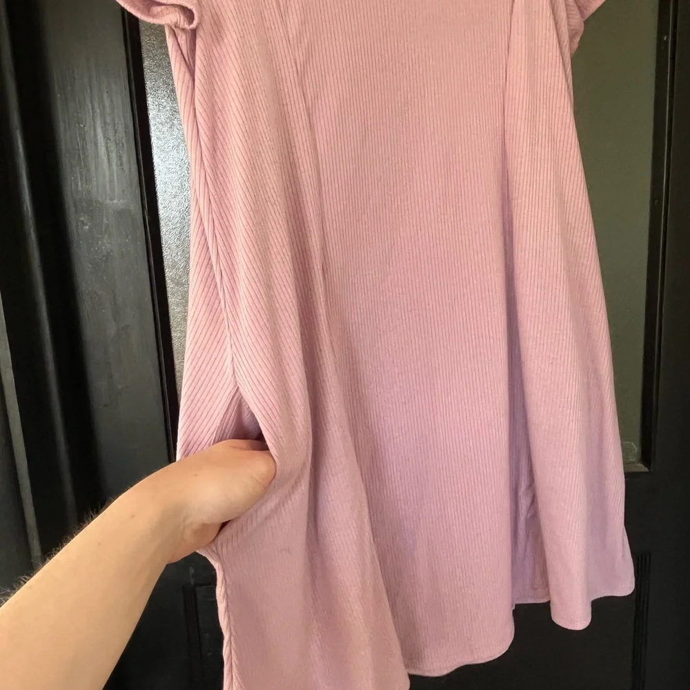 Pink Ribbed Dress with pockets - Picture 3 of 3